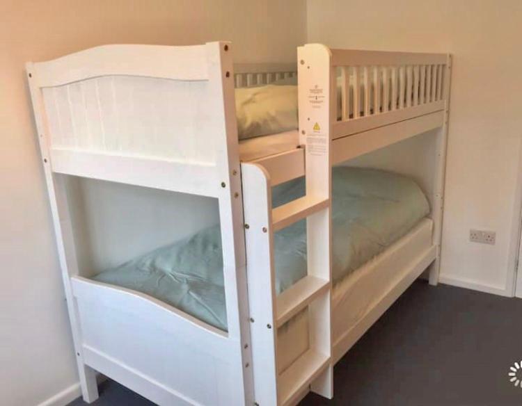 Great Price, Lovely Comfy Flat.2 Mins From The Sea 莱姆里吉斯 外观 照片